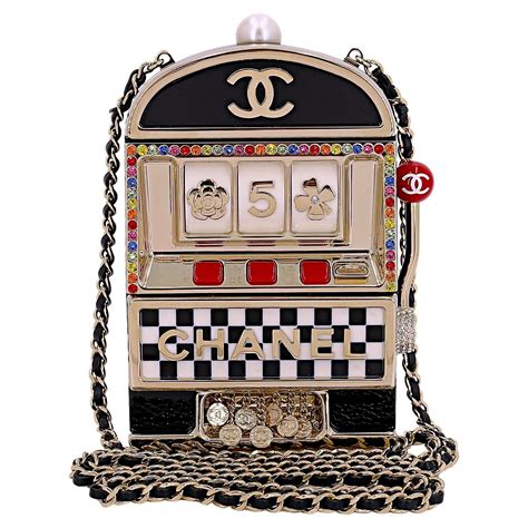 chanel slot bag